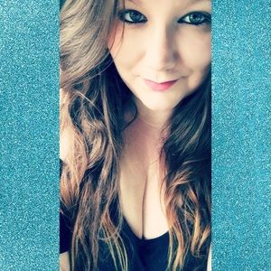 Meet your Posher, Marissa